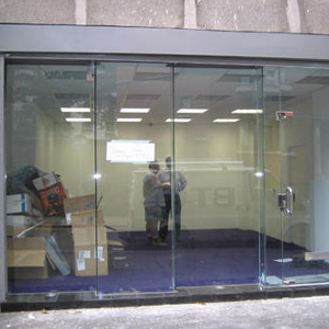 shop front door repair Earlimart