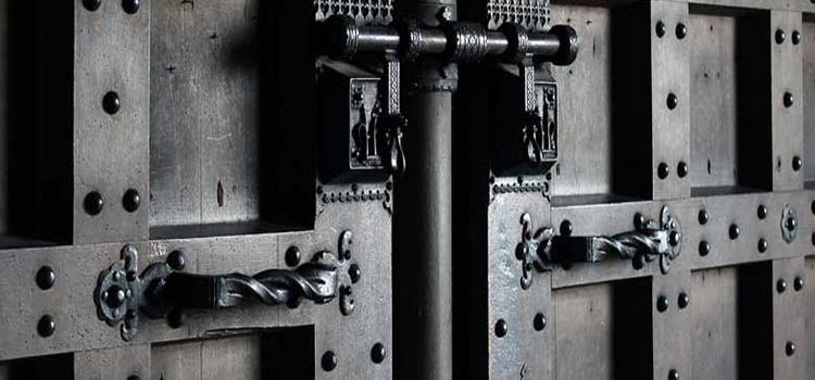 steel entry door repair in Earlimart
